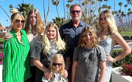 Tori Spelling and Dean shares five kids.